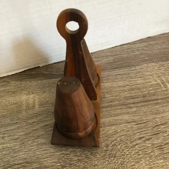 Vintage MCM Wood Salt and Pepper Set - Picture 4 of 8